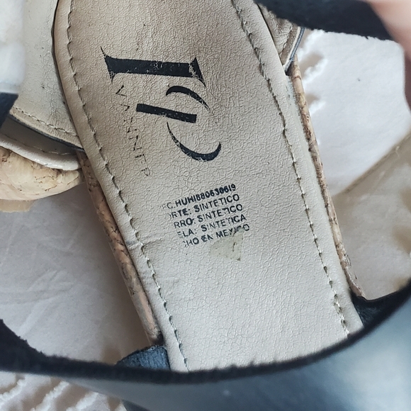 IP Vanner Wedge Heels - Picture 2 of 2